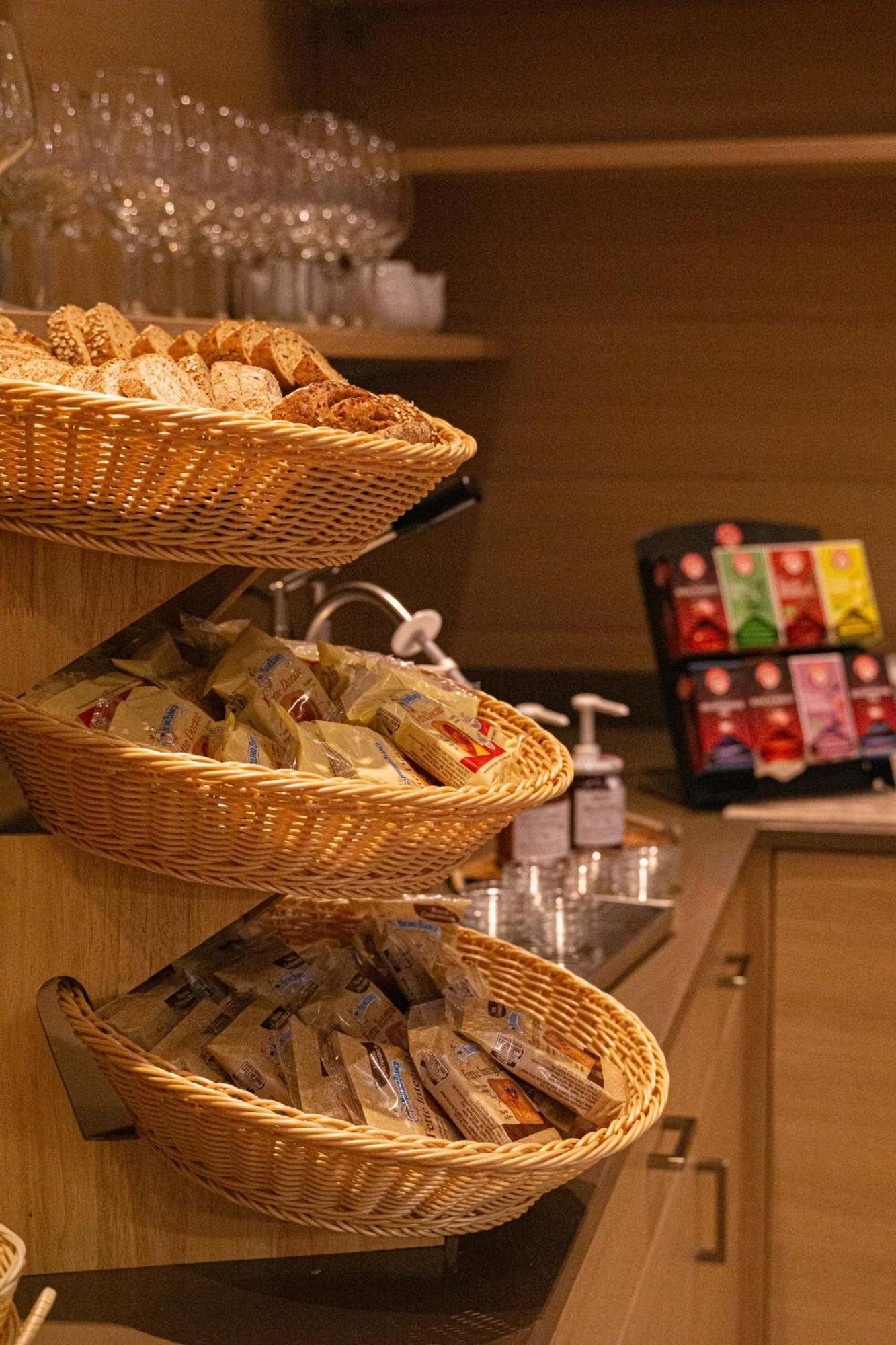 Hotel Bel Sit Комано-Терме Экстерьер фото